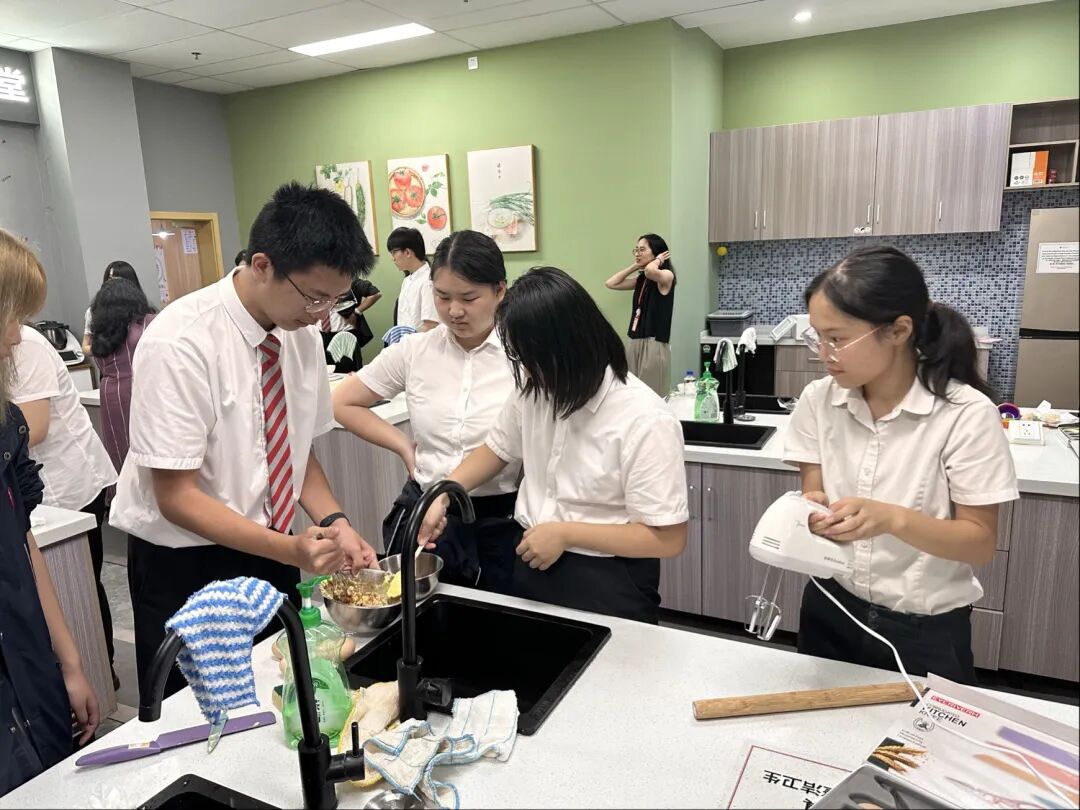 NKCS学生社团Foodie以“食事”叩问生活:为何引导学生在试错中习得底层逻辑?